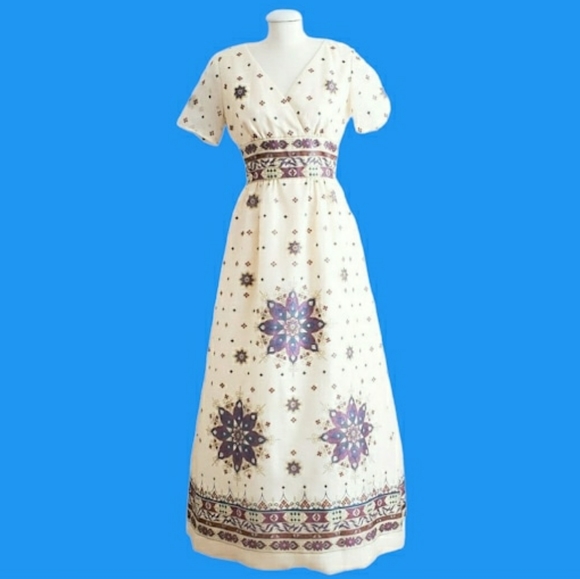 Vintage Boho Alfred Shaheen Mandala Maxi Dress